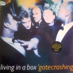 LIVING IN A BOX Gatecrashing Виниловая пластинка LIVING IN A BOX Gatecrashing Виниловая пластинка